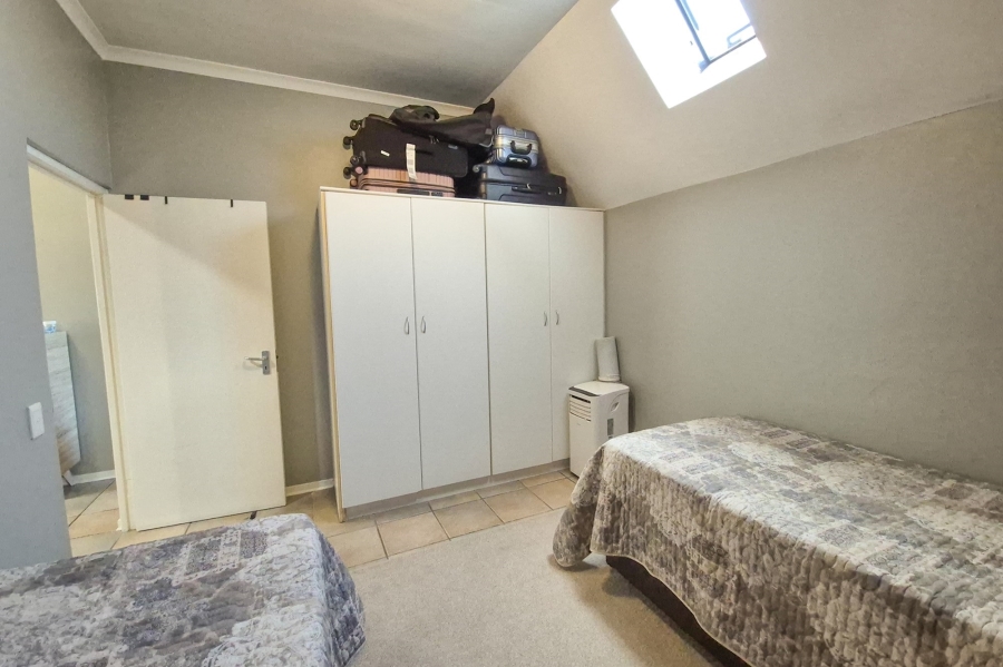 2 Bedroom Property for Sale in Rosendal Western Cape